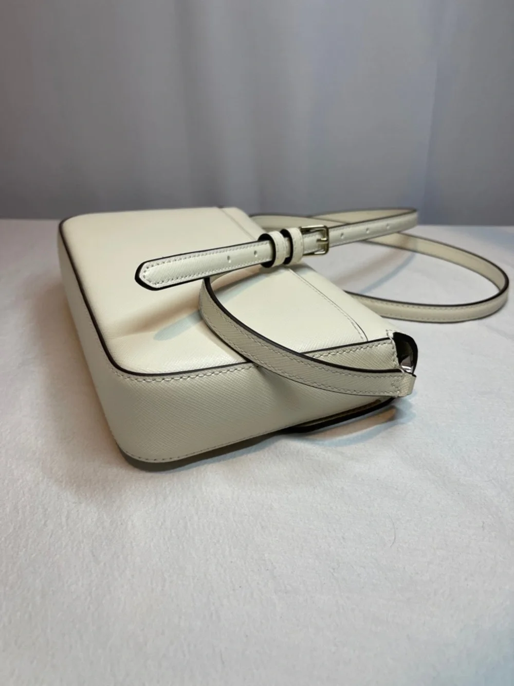 Kate Spade Sadie Envelope Crossbody Ivory Saffiano Leather Bag
